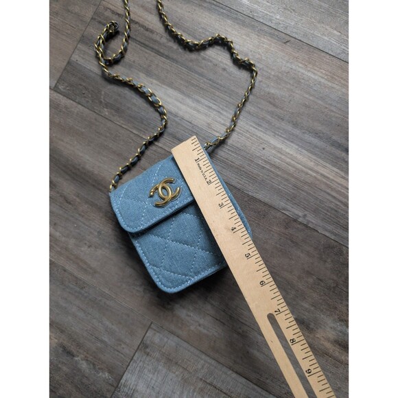 Chanel Makeup GWP Blue Quilted Denim Mini Crossbody Flap Bag Gift with Purchase - Picture 9 of 10